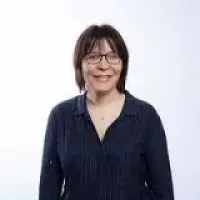 Stephanie EMIRIAN